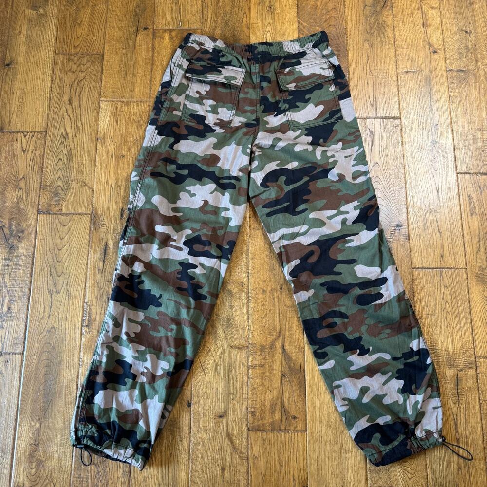 No Boundaries Cargo Pants Womens XS Green Camouflage Pull on Bungee Waist Leg - Picture 6 of 7